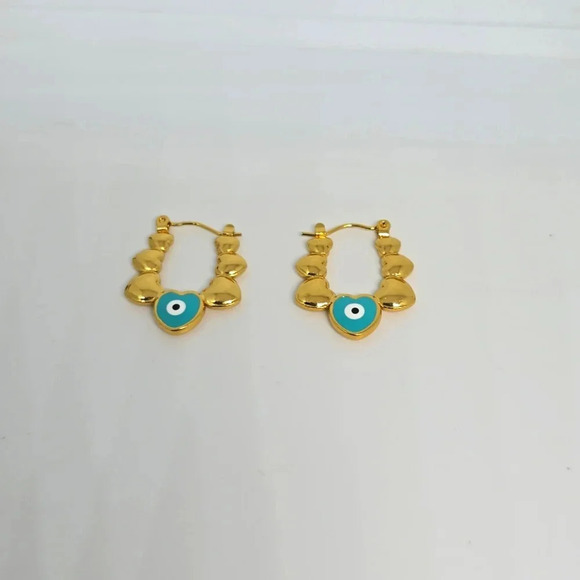 Unbranded Jewelry - NWOT Beautiful 18k Gold Plated Stainless Steel Earrings